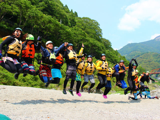 �݂�ȂŊy�������������񋤗L���悤_RioBRAVO!