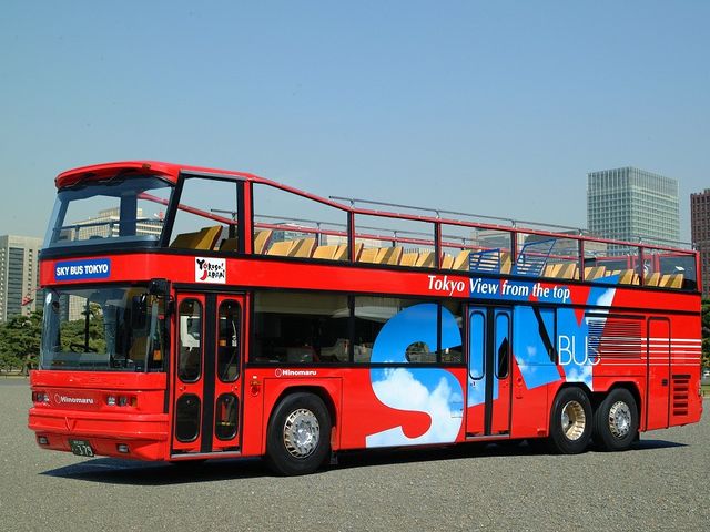 2階建てオープンバス『スカイバス』・水陸両用バス『スカイダック』