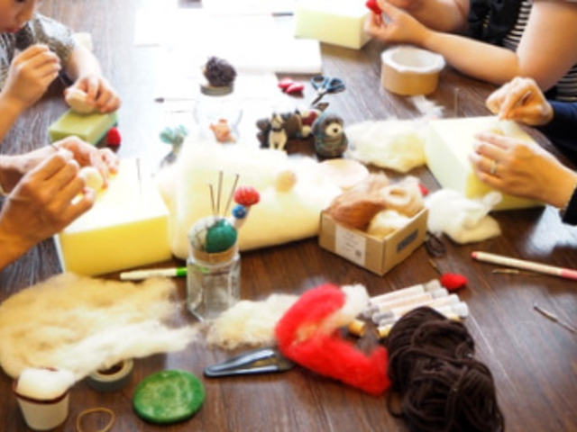 �r�уt�F���g�����̗l�q_Unit�K���X�H�[