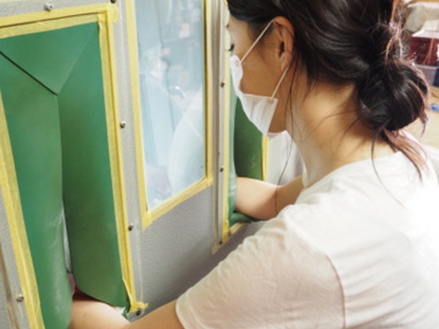 �T���h�u���X�g�̗l�q_Unit�K���X�H�[