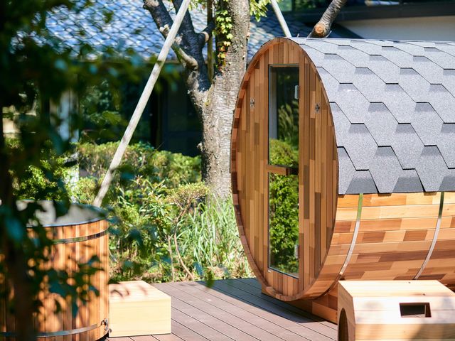 �厩�R�̒��̃o�����T�E�i_�C�m�[�w���u�ԑ�X�p�v