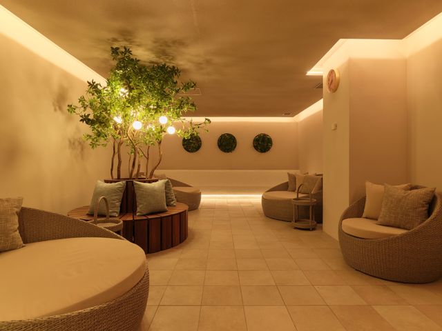 ���g��_�C�m�[�w���u�ԑ�X�p�v