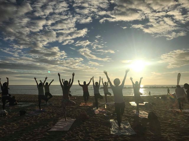 �C�x���g�Ƃ��ăr�[�`���K���J�Â��܂��B�����̏���r�[�`�ł̈�R�}_���C�����K�X�^�W�I