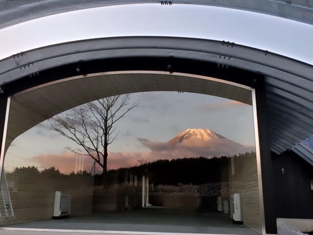 �J�t�F�V�[��_�x�m�R���C�i���[