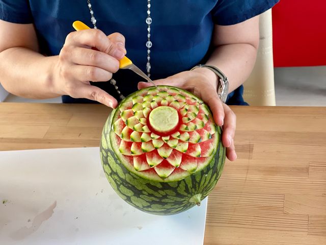 �X�C�J�ŉԖ͗l�𒤂��Ă��܂�_���[���h�J�[�r���O