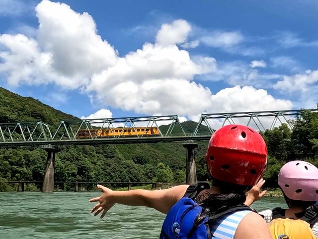 1ɐ{ȂdԂꂽ烉bL[_NATURAL GROOVE