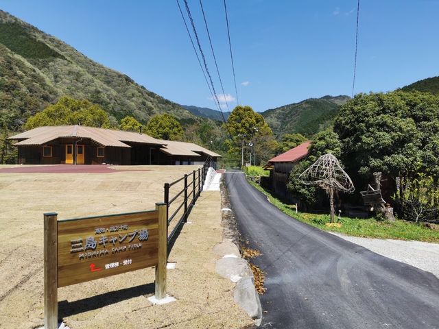 OLvꁕi`O[̓_NATURAL GROOVE