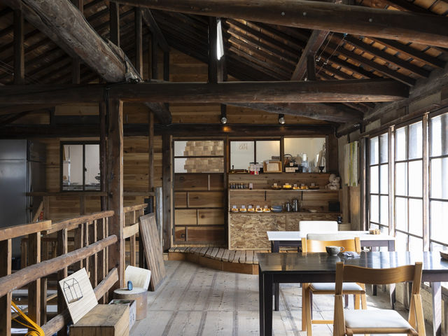 �����̃i�~�z