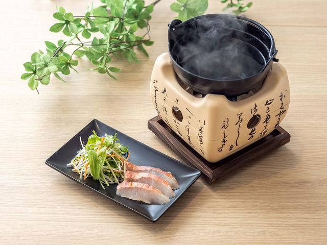 �I�ׂ郁�C�������F���ڑ�̂���Ԃ����_���b�`�����h�z�e���X