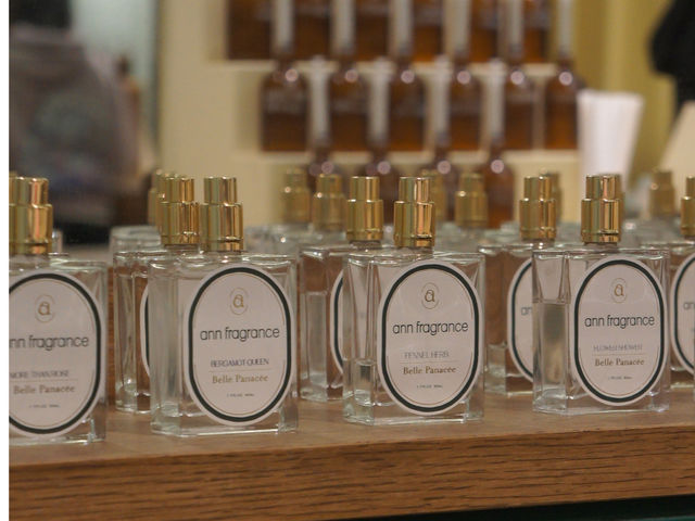 ann fragrance�󑐃A�g���G