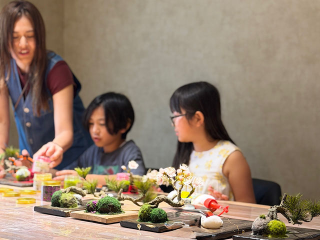 �q���������ɂȂ�~�͑̌�_Hakone Workshop ArtBonsai