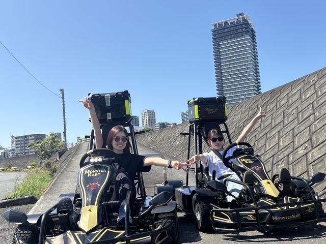�L�O�̎ʐ^�B�e������`�����܂��B_Monster Kart