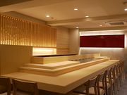 �ӋC�Ȏ��i�� ���� �L���ʊق̎ʐ^1