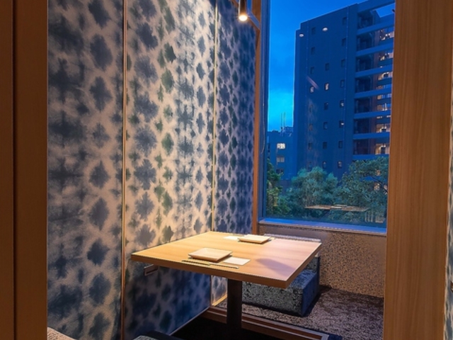 ���Ԃ�ǂ� ���u���C�g�^���[�X�̎ʐ^1