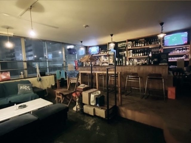 GalleryBar Peace �M�������[�o�[�s�[�X�̎ʐ^1