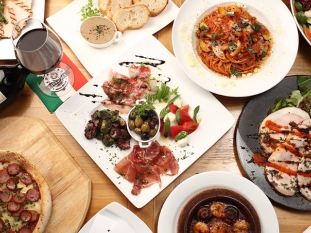 Ɏ CARLOTTA Jb^ l ̎ʐ^1