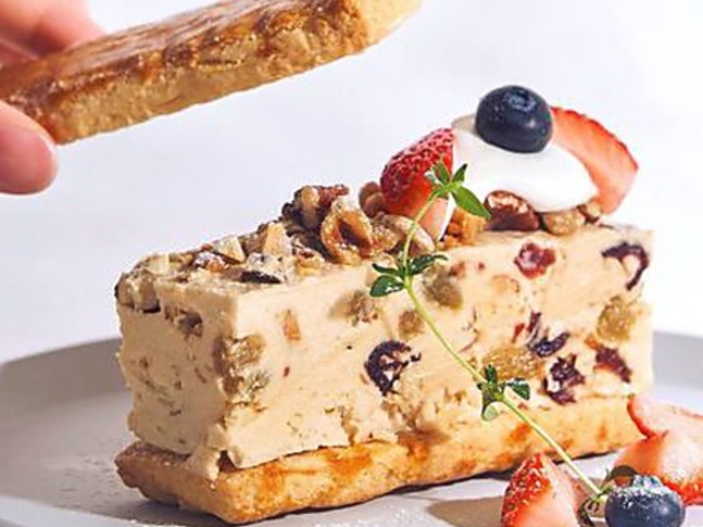 cafe&books bibliotheque ���� ���R���u�X�̎ʐ^1