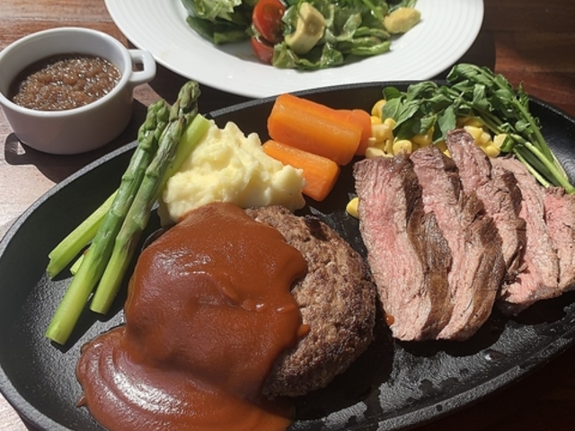 q̃Xe[L 1960 C`LEN}̎ʐ^1