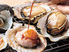 浜焼き きばる 広島 横川店の写真1