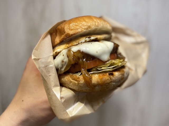 H's Burger stand & Bar̎ʐ^1