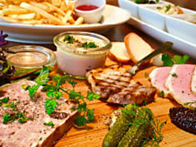 NtgrA}[Pbg _ےX̎ʐ^1