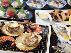 Oyster &Sea Food BBQ ƂƂVq ƂƂ₵ׂ̎ʐ^1