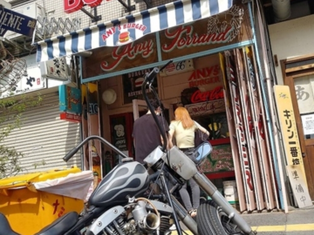 ANYs BURGER �G�j�[�Y�o�[�K�[�̎ʐ^1