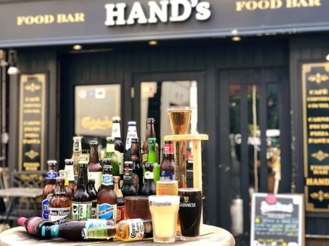 FOOD BAR HANDs̎ʐ^1