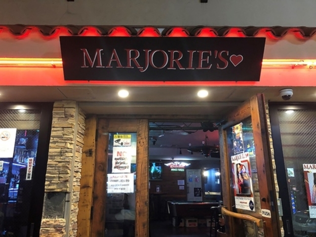 MARJORIE S }W[Y̎ʐ^1