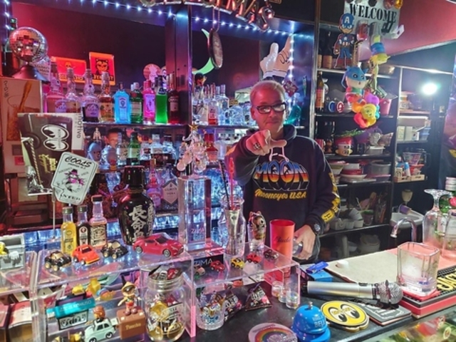 DINING THE KOMUSO �_�C�j���O �U �R���\�[�̎ʐ^1