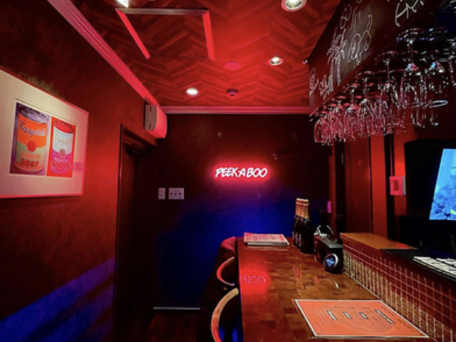 BAR PEEK A BOO o[ s[J[u[̎ʐ^1