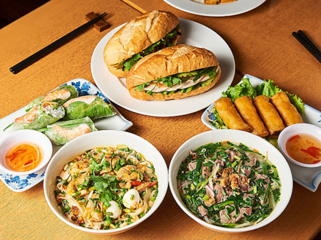 xgi FAMILY FOODS̎ʐ^1