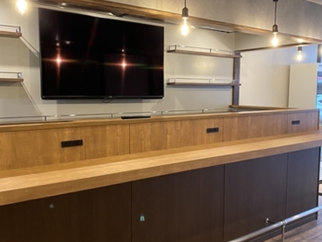 dining bar Little Pond �_�C�j���O�o�[���g���|���h�̎ʐ^1