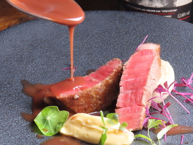 C^A La Luce [`F ВX̎ʐ^1