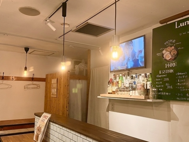 DAINIC CAFE �J�t�F�T�J�o�_�C�j�b�N�̎ʐ^1