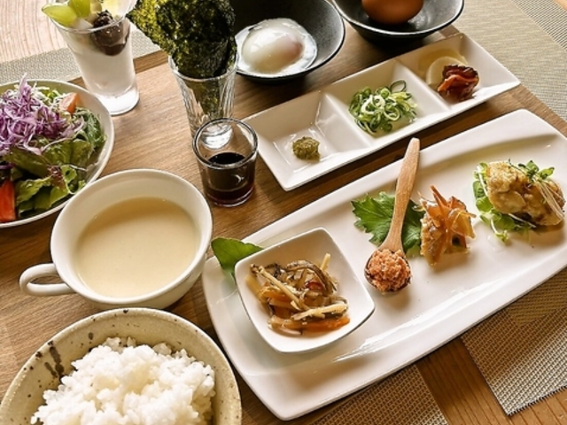 JWALb` Nisiki Dining̎ʐ^1