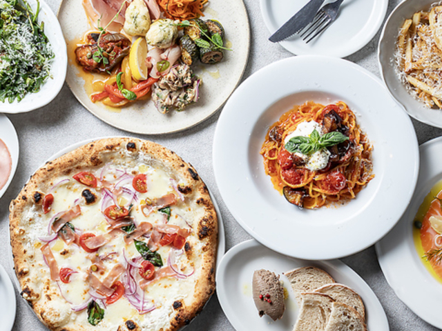 THE CORNER Pizzeria&Cafe KITTE��� �U �R�[�i�[ �L�b�e��� �~�c�X�̎ʐ^1