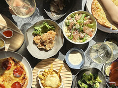 R[i[ CORNER sports bar&cafe R̎ʐ^1