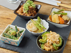 おばんざいとお酒 日和の写真1