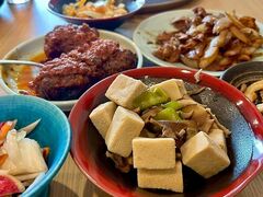 家庭料理とおばんざいの店 まるっとの写真1