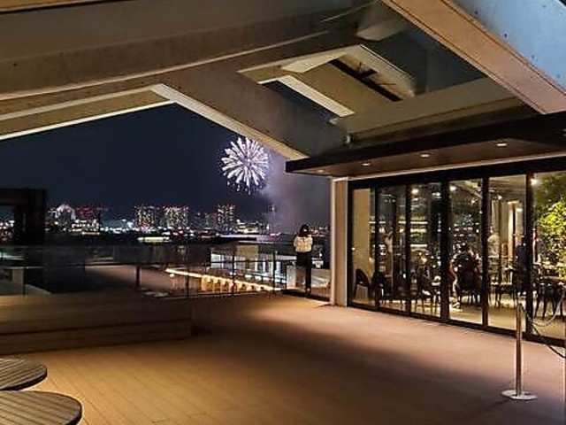 BERTH ONE �o�[�X�����̎ʐ^1