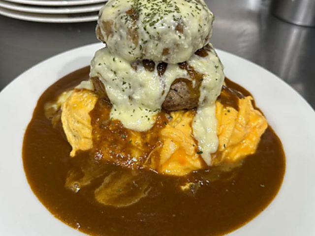 Izumi Burg �����݃o�[�O �S�֋��X�̎ʐ^1