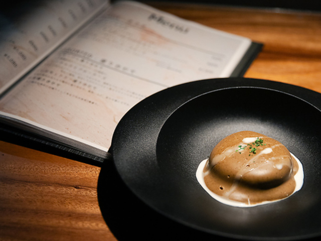 un de fi �A�� �f�t�B�̎ʐ^1