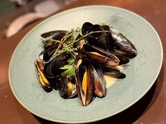 L Escalier �G�X�J���G�̎ʐ^1