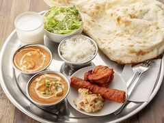 インドキッチン ナン カレーハウス イオン長岡の写真1