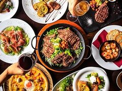 IL TAVOLO C^[{ xmC^[X̎ʐ^1