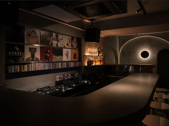 Spincoaster Music Bar Kagurazaka �X�s���R�[�X�^�[�̎ʐ^1