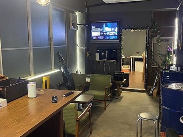 Green Rabbits at Clover �O���[�� ���r�b�c �A�b�g �N���[�o�[�̎ʐ^1