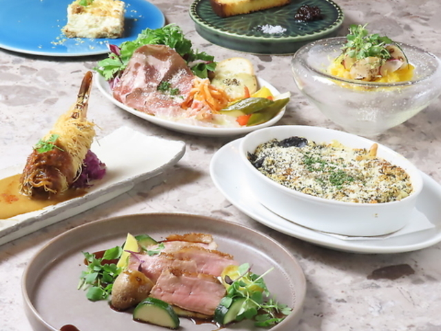 BISTRO YOAKARI�i�r�X�g�� ���A�J���j�̎ʐ^1