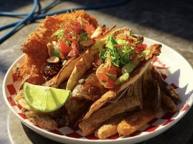 JUNKY TACOS �W�����L�[�^�R�X�̎ʐ^1